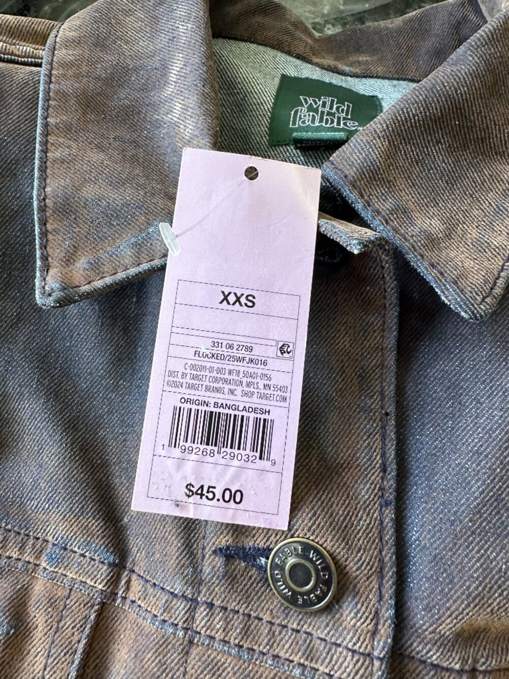 NWT Wild Fable Women's Brown Flocked Distressed Trucker Jacket - Picture 3 of 6